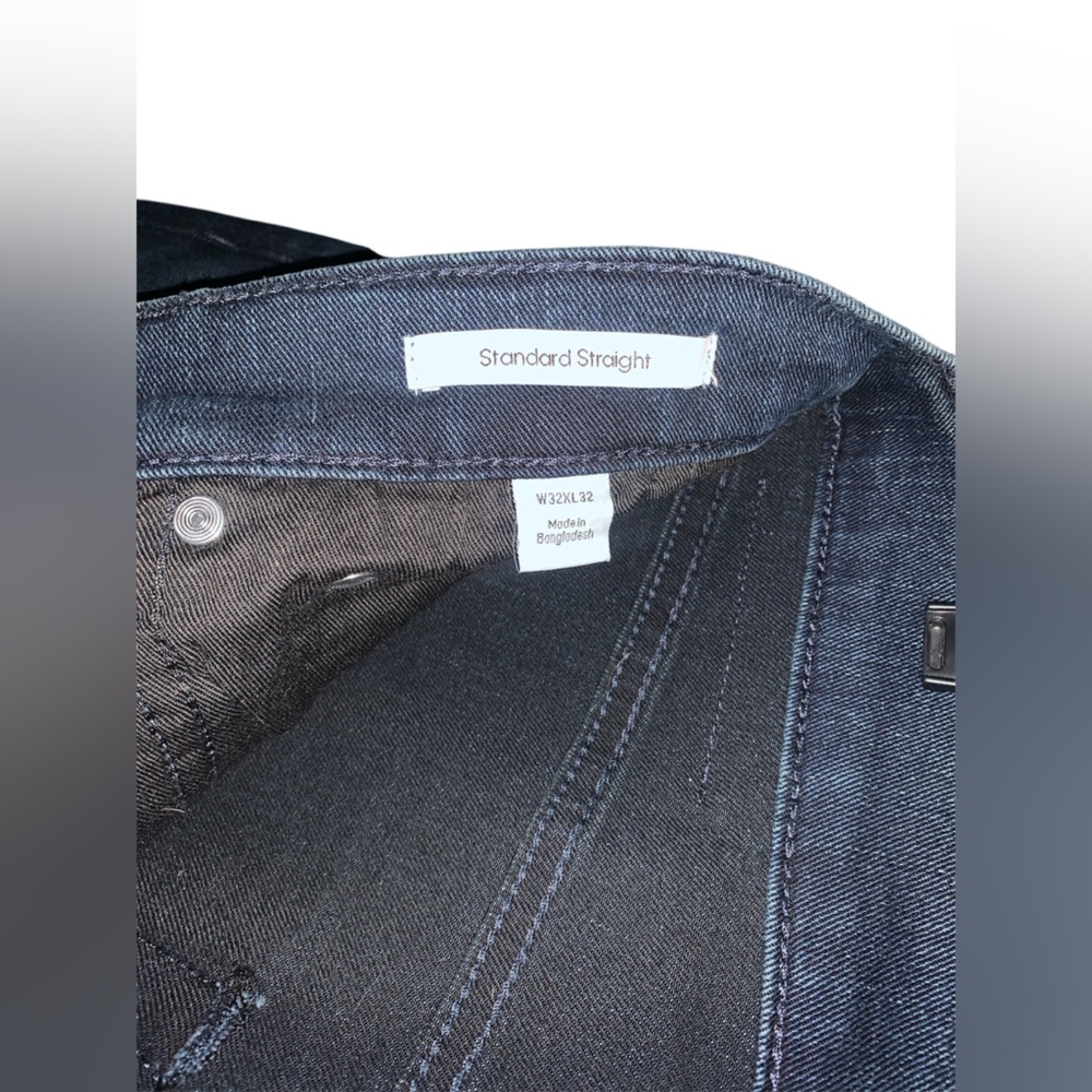 NWOT Calvin Klein Standard Straight Men's Dark Wash Blue Jeans Size 32/32 - Picture 4 of 6